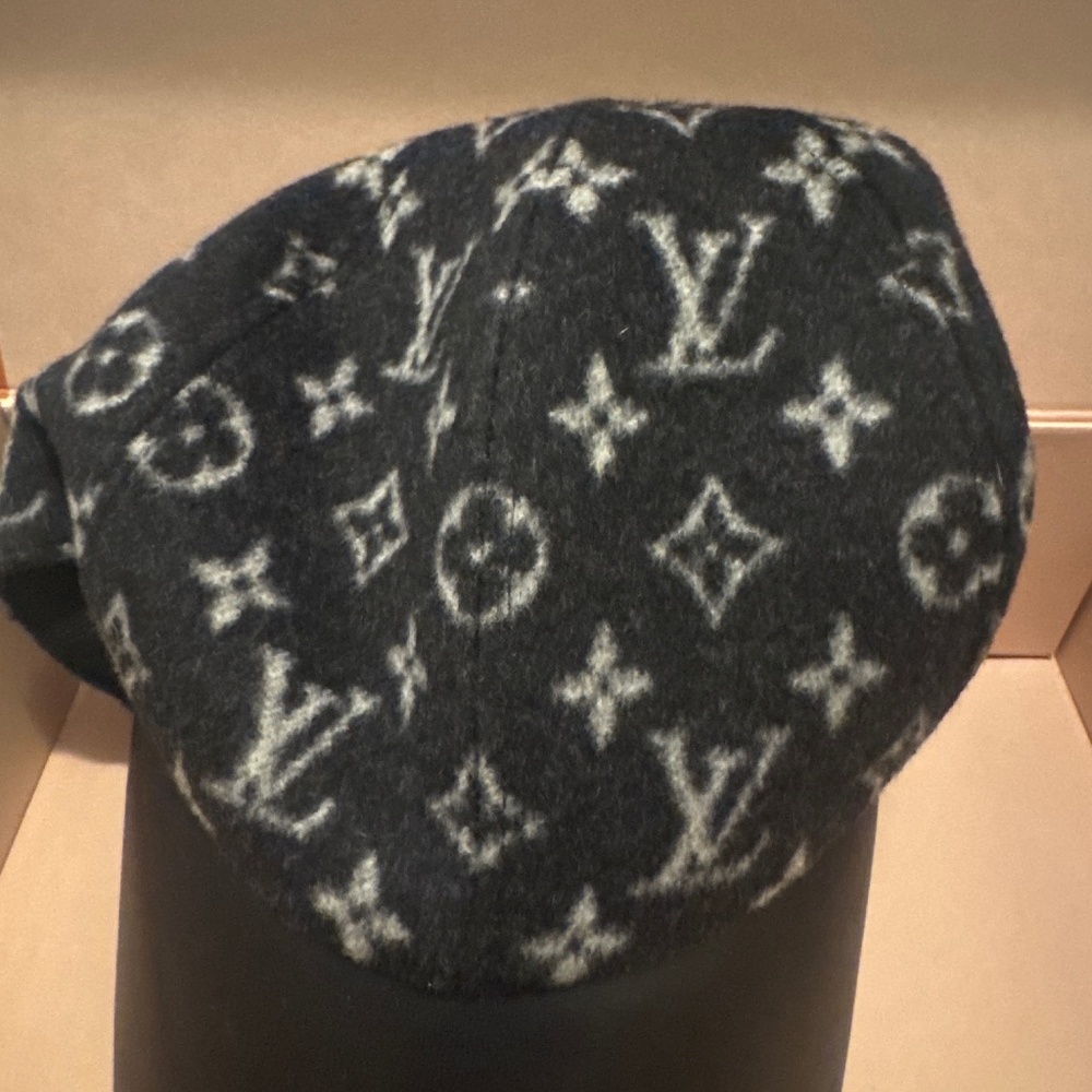 Louis Vuitton cap